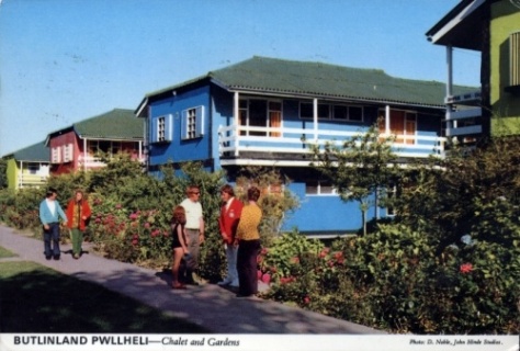 Chalets and Gardens 